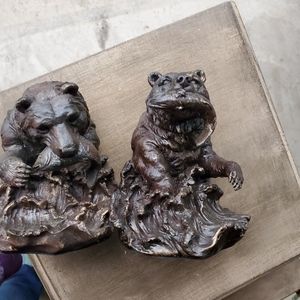 Pair of bear bookends